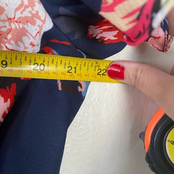 Blue Amaryllis Tie Front Blouse Women’s Plus Size 2X Flutter Cap Sleeves Button - Picture 4 of 8